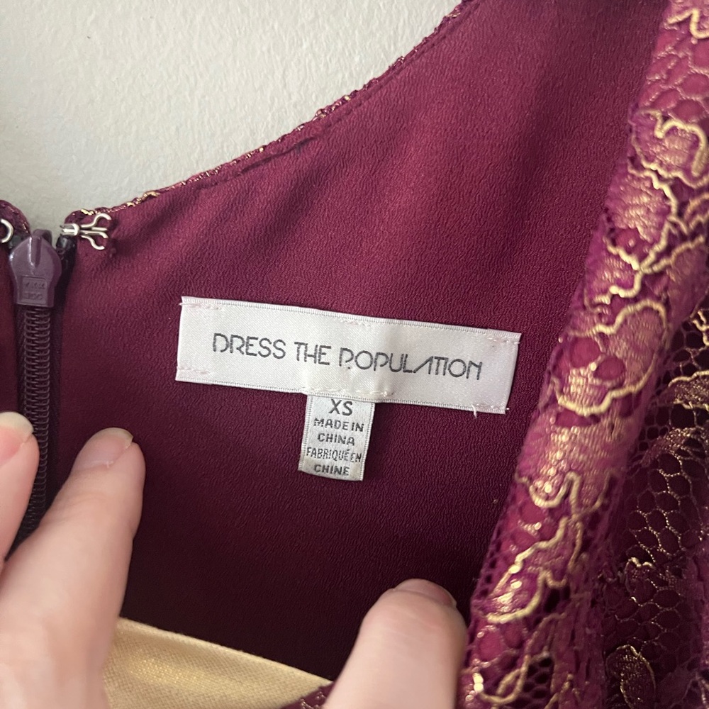 Dress the Population Blair Embellished Cocktail Dress Lace XS Modest Neckline - Picture 8 of 11
